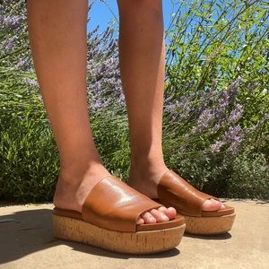 Stuart Weitzman Summer Wedge size 7